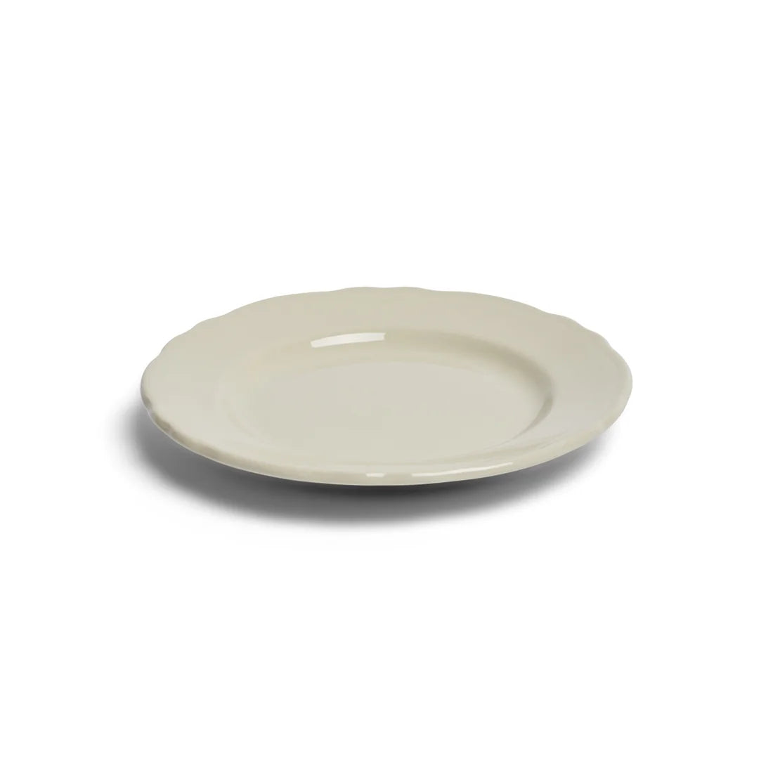 SCALLOPED WHITES - APP PLATE (7.25")
